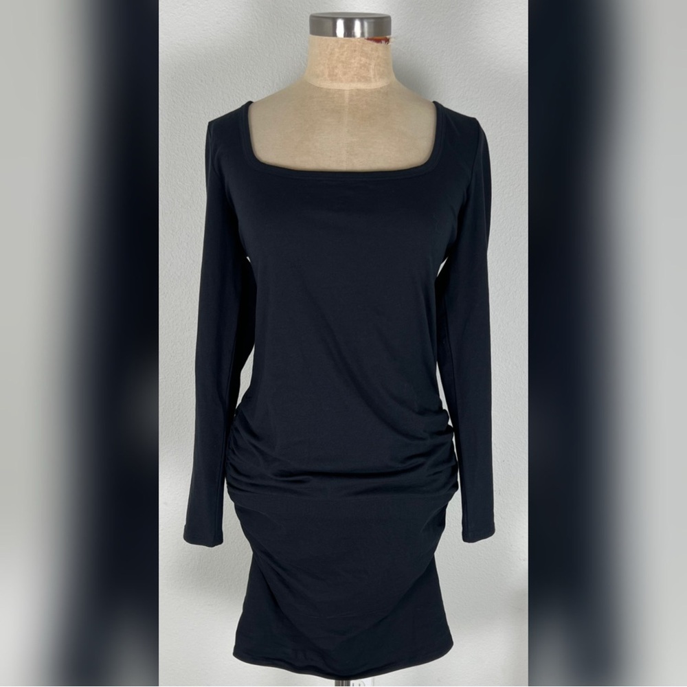 VENUS Black Long Sleeve Ruched Dress